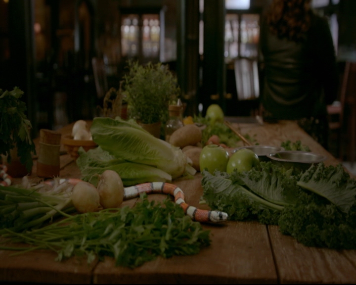 vampirediariesworld-dot-nl_TheOriginals5x02WrongTurnOnBourbon03106.jpg