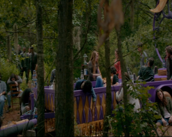 vampirediariesworld-dot-nl_TheOriginals5x02WrongTurnOnBourbon03111.jpg