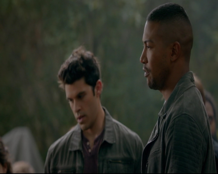 vampirediariesworld-dot-nl_TheOriginals5x02WrongTurnOnBourbon03134.jpg