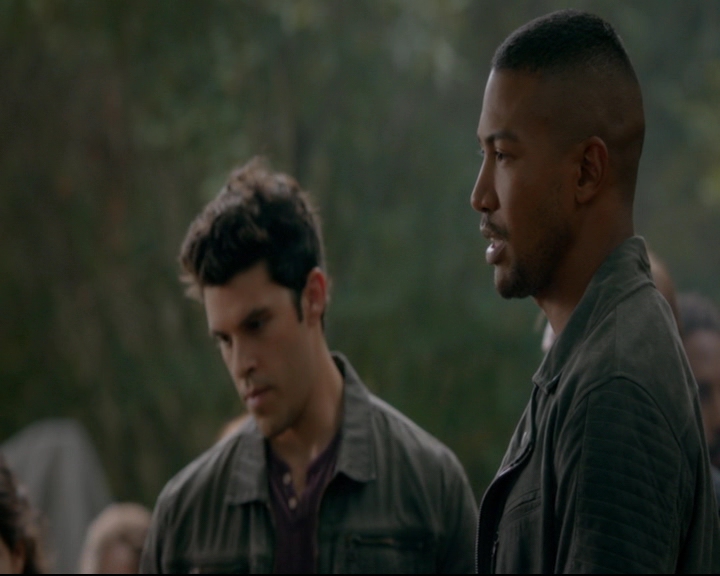 vampirediariesworld-dot-nl_TheOriginals5x02WrongTurnOnBourbon03135.jpg