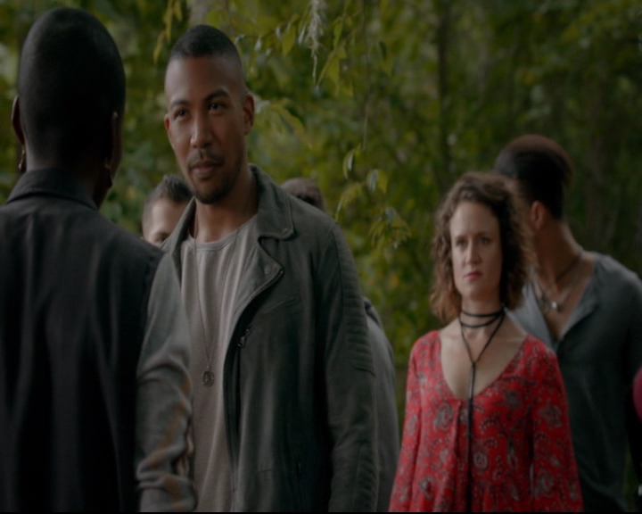 vampirediariesworld-dot-nl_TheOriginals5x02WrongTurnOnBourbon03150.jpg