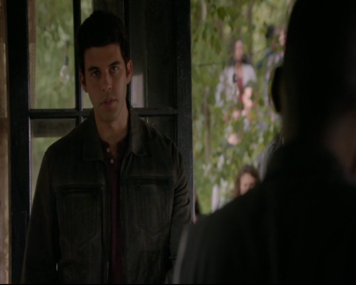 vampirediariesworld-dot-nl_TheOriginals5x02WrongTurnOnBourbon03317.jpg