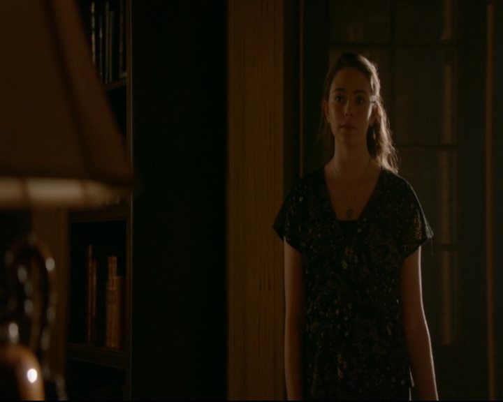 vampirediariesworld-dot-nl_TheOriginals5x02WrongTurnOnBourbon03391.jpg