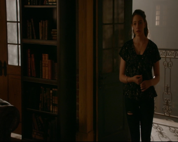 vampirediariesworld-dot-nl_TheOriginals5x02WrongTurnOnBourbon03409.jpg