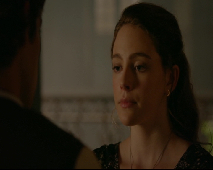 vampirediariesworld-dot-nl_TheOriginals5x02WrongTurnOnBourbon03444.jpg