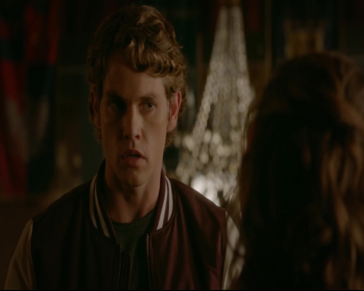 vampirediariesworld-dot-nl_TheOriginals5x02WrongTurnOnBourbon03462.jpg