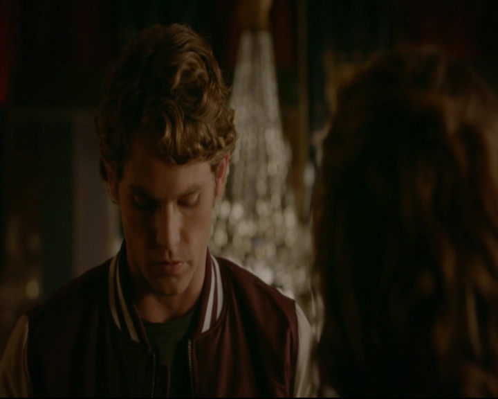 vampirediariesworld-dot-nl_TheOriginals5x02WrongTurnOnBourbon03475.jpg