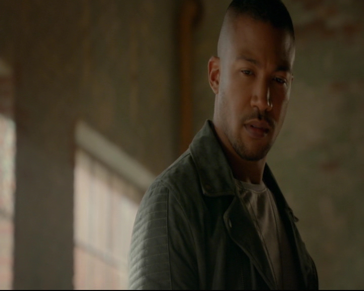 vampirediariesworld-dot-nl_TheOriginals5x02WrongTurnOnBourbon03522.jpg