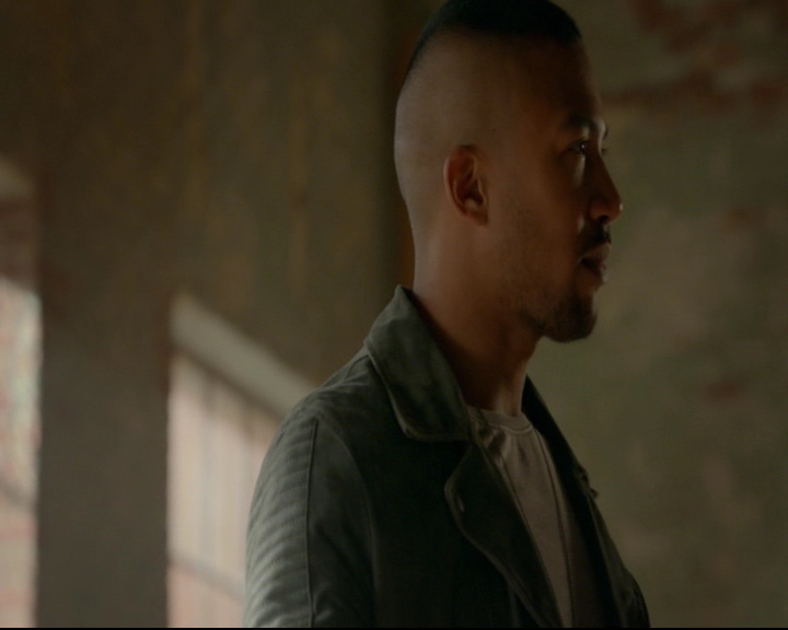 vampirediariesworld-dot-nl_TheOriginals5x02WrongTurnOnBourbon03528.jpg