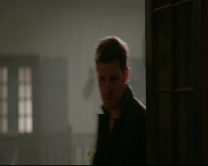 vampirediariesworld-dot-nl_TheOriginals5x02WrongTurnOnBourbon03573.jpg