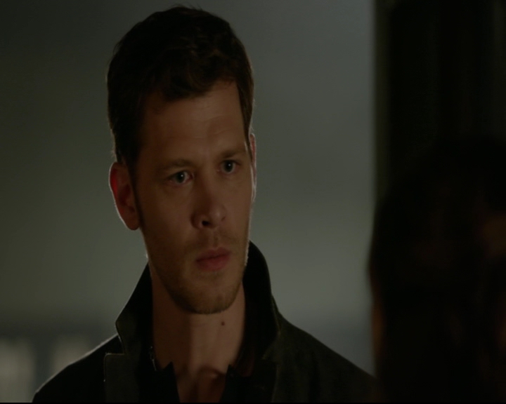 vampirediariesworld-dot-nl_TheOriginals5x02WrongTurnOnBourbon03578.jpg