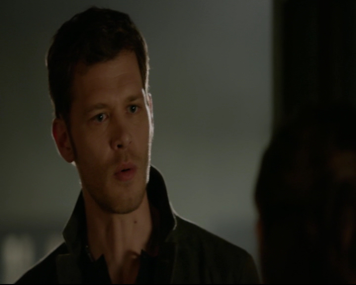 vampirediariesworld-dot-nl_TheOriginals5x02WrongTurnOnBourbon03581.jpg