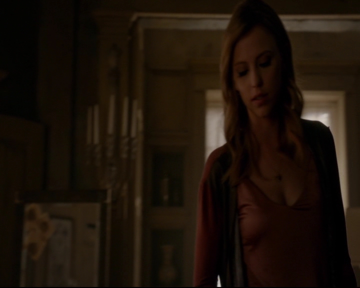 vampirediariesworld-dot-nl_TheOriginals5x02WrongTurnOnBourbon03730.jpg