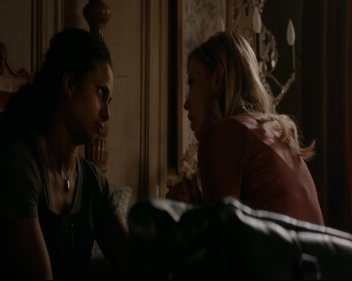 vampirediariesworld-dot-nl_TheOriginals5x02WrongTurnOnBourbon03754.jpg