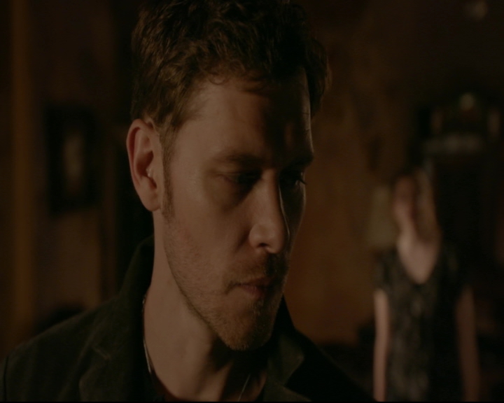 vampirediariesworld-dot-nl_TheOriginals5x02WrongTurnOnBourbon03780.jpg