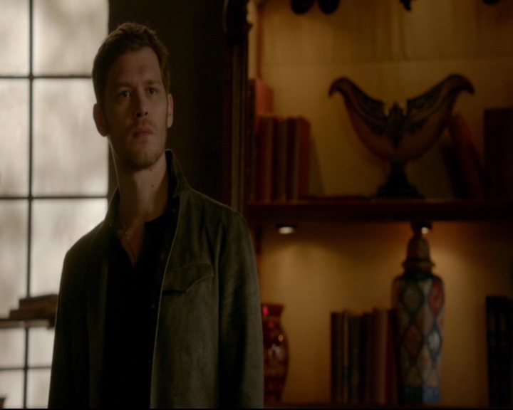 vampirediariesworld-dot-nl_TheOriginals5x02WrongTurnOnBourbon03786.jpg