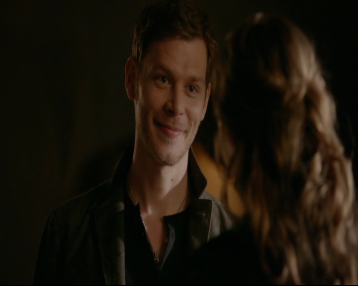 vampirediariesworld-dot-nl_TheOriginals5x02WrongTurnOnBourbon03800.jpg