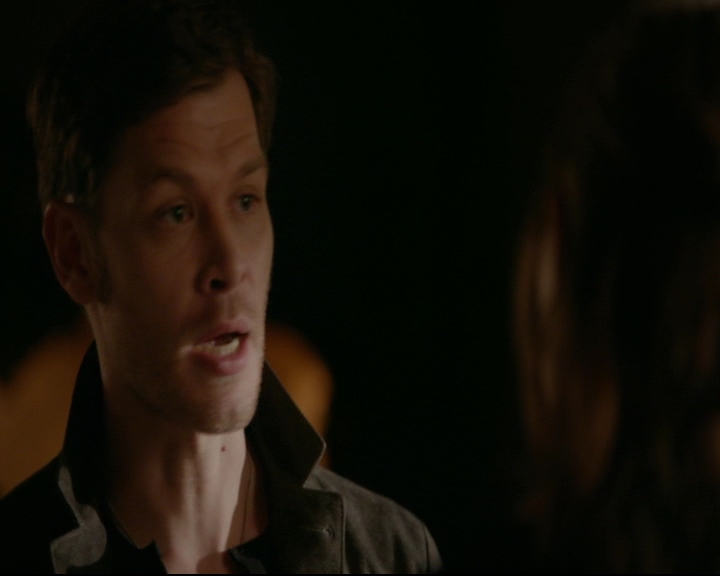 vampirediariesworld-dot-nl_TheOriginals5x02WrongTurnOnBourbon03818.jpg