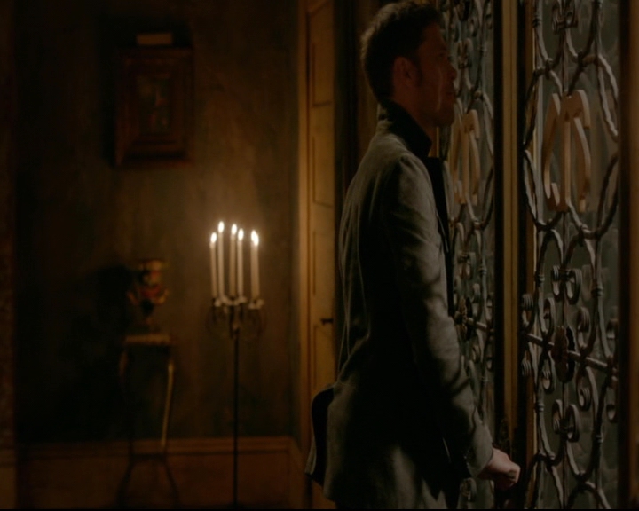 vampirediariesworld-dot-nl_TheOriginals5x02WrongTurnOnBourbon03894.jpg