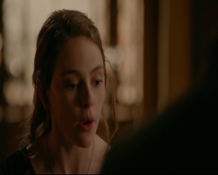 vampirediariesworld-dot-nl_TheOriginals5x02WrongTurnOnBourbon03920.jpg