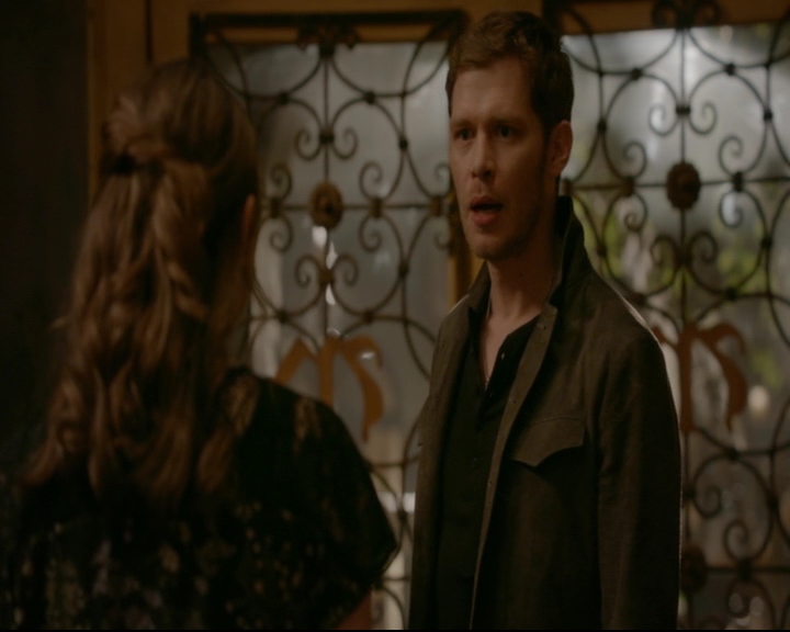 vampirediariesworld-dot-nl_TheOriginals5x02WrongTurnOnBourbon03924.jpg