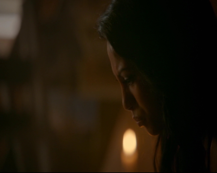 vampirediariesworld-dot-nl_TheOriginals5x02WrongTurnOnBourbon04003.jpg