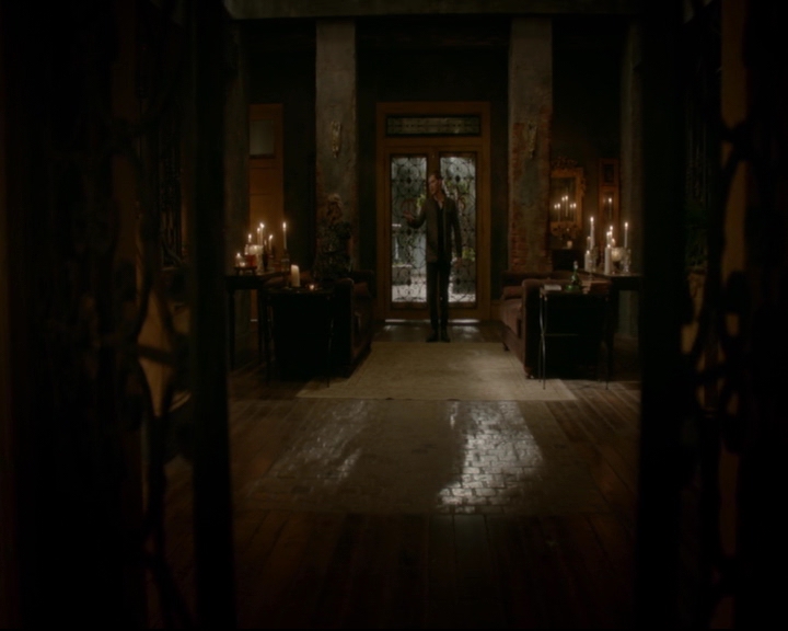 vampirediariesworld-dot-nl_TheOriginals5x02WrongTurnOnBourbon04010.jpg