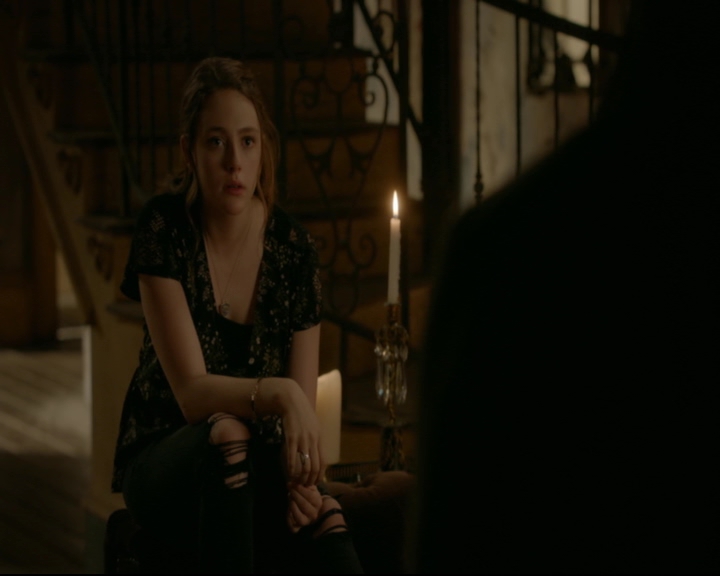 vampirediariesworld-dot-nl_TheOriginals5x02WrongTurnOnBourbon04013.jpg