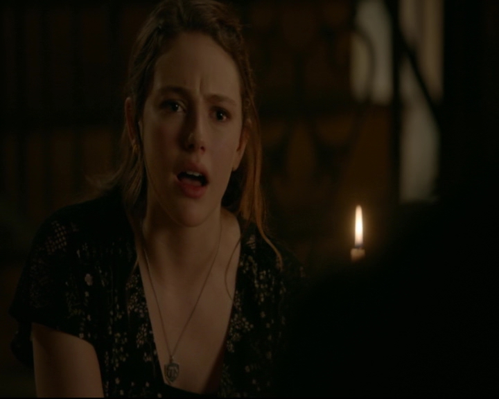 vampirediariesworld-dot-nl_TheOriginals5x02WrongTurnOnBourbon04019.jpg