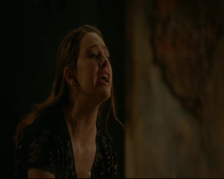 vampirediariesworld-dot-nl_TheOriginals5x02WrongTurnOnBourbon04039.jpg