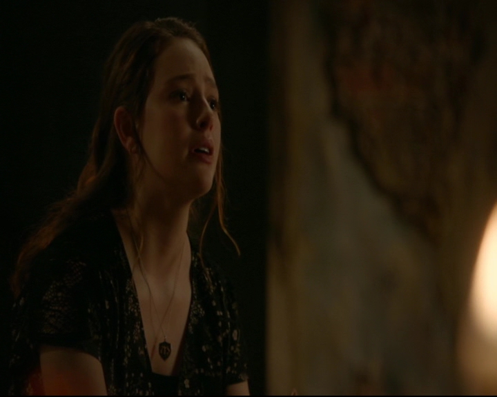 vampirediariesworld-dot-nl_TheOriginals5x02WrongTurnOnBourbon04040.jpg