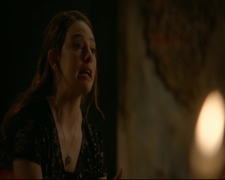 vampirediariesworld-dot-nl_TheOriginals5x02WrongTurnOnBourbon04041.jpg