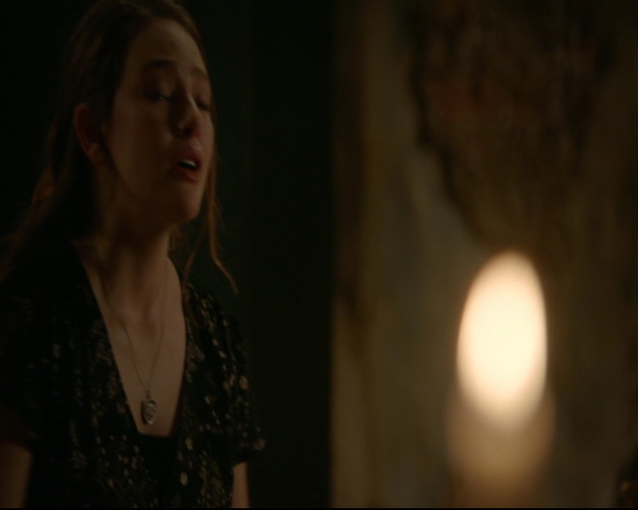 vampirediariesworld-dot-nl_TheOriginals5x02WrongTurnOnBourbon04044.jpg