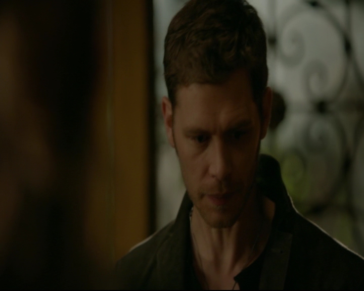 vampirediariesworld-dot-nl_TheOriginals5x02WrongTurnOnBourbon04048.jpg