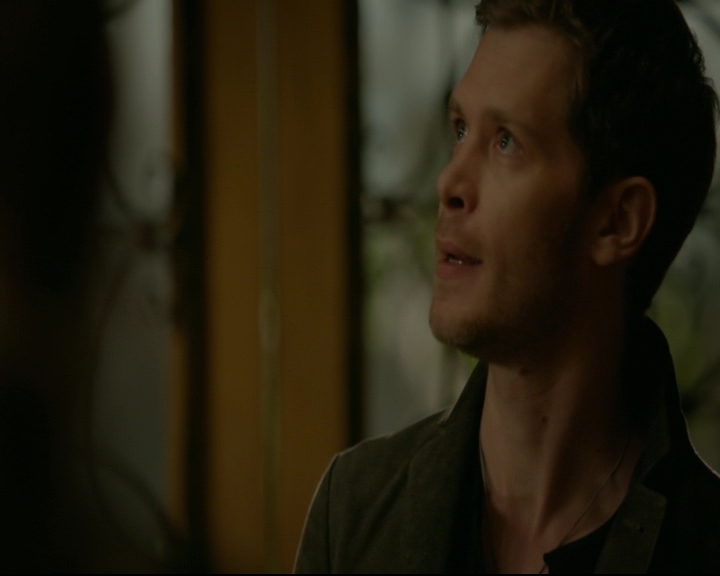 vampirediariesworld-dot-nl_TheOriginals5x02WrongTurnOnBourbon04057.jpg