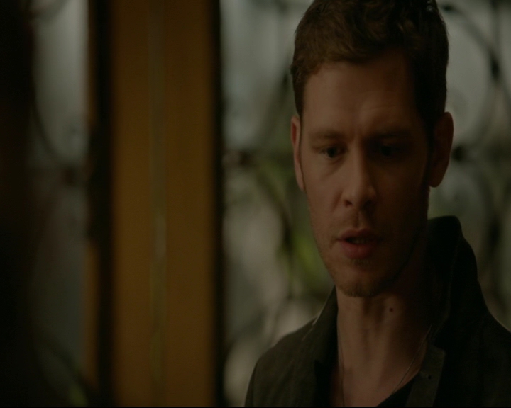 vampirediariesworld-dot-nl_TheOriginals5x02WrongTurnOnBourbon04078.jpg