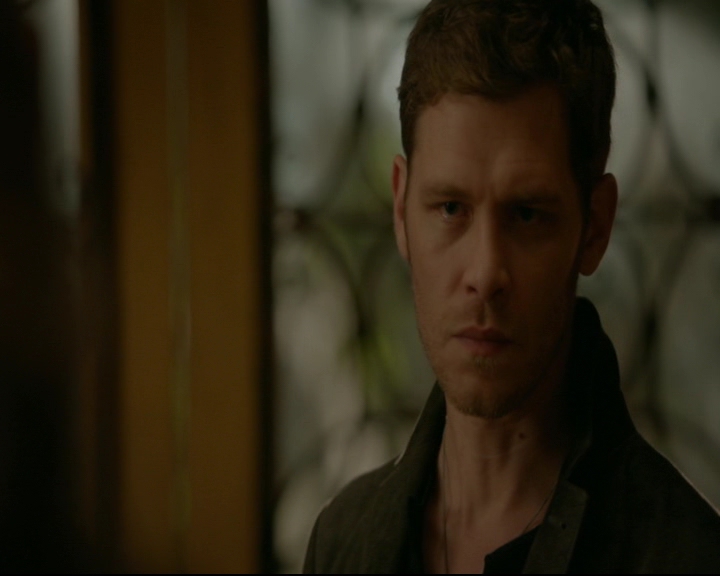 vampirediariesworld-dot-nl_TheOriginals5x02WrongTurnOnBourbon04084.jpg