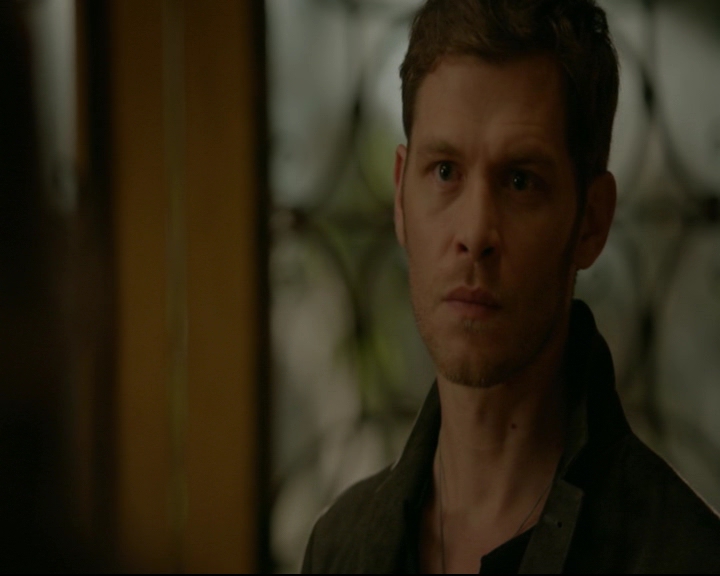 vampirediariesworld-dot-nl_TheOriginals5x02WrongTurnOnBourbon04085.jpg