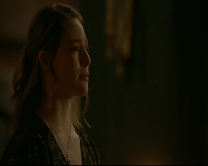 vampirediariesworld-dot-nl_TheOriginals5x02WrongTurnOnBourbon04102.jpg