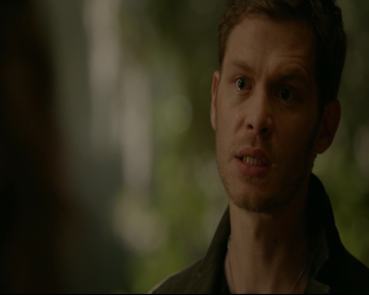 vampirediariesworld-dot-nl_TheOriginals5x02WrongTurnOnBourbon04107.jpg