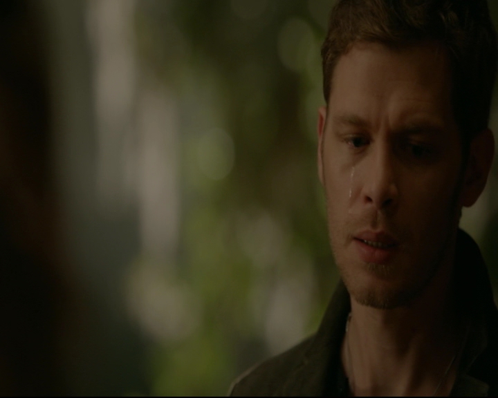 vampirediariesworld-dot-nl_TheOriginals5x02WrongTurnOnBourbon04111.jpg