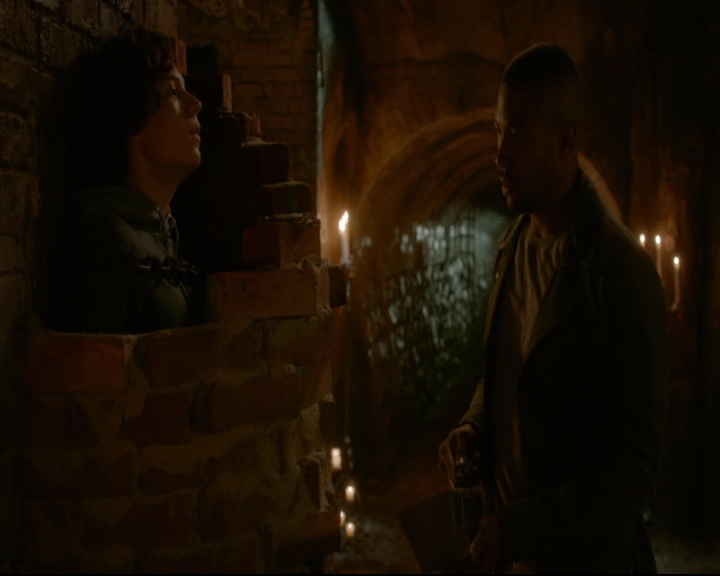 vampirediariesworld-dot-nl_TheOriginals5x02WrongTurnOnBourbon04145.jpg