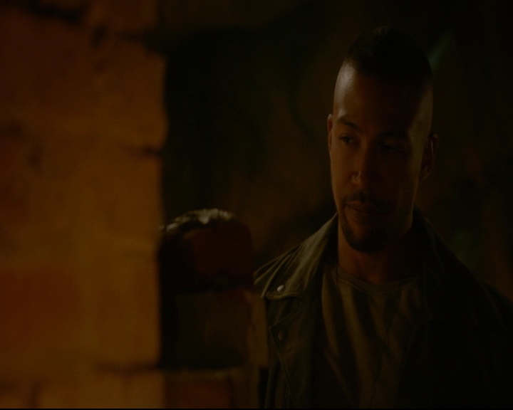 vampirediariesworld-dot-nl_TheOriginals5x02WrongTurnOnBourbon04151.jpg