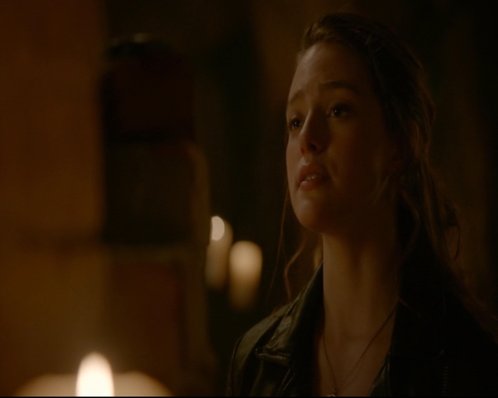 vampirediariesworld-dot-nl_TheOriginals5x02WrongTurnOnBourbon04195.jpg