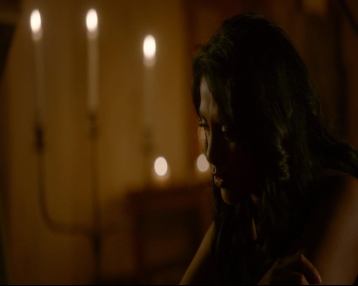 vampirediariesworld-dot-nl_TheOriginals5x02WrongTurnOnBourbon04211.jpg