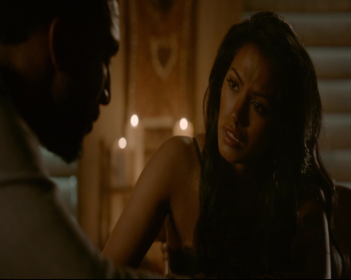 vampirediariesworld-dot-nl_TheOriginals5x02WrongTurnOnBourbon04218.jpg