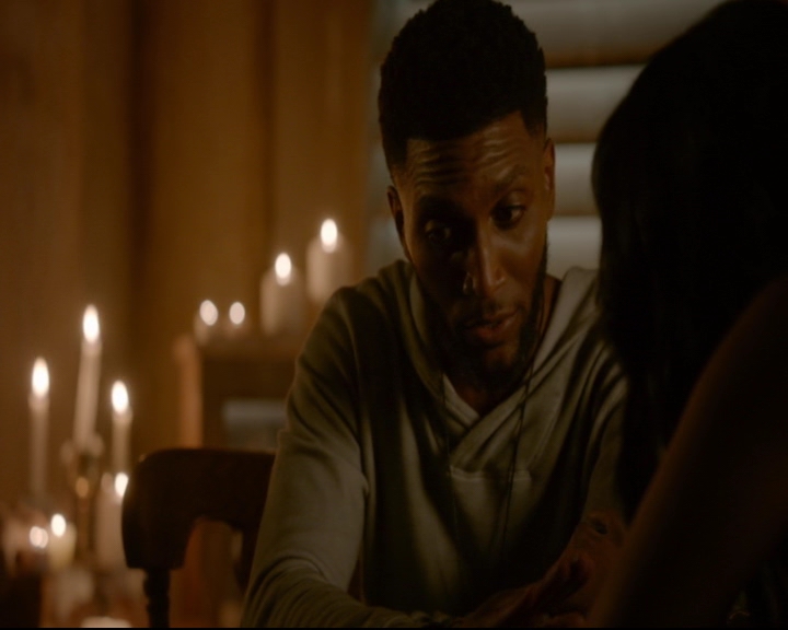 vampirediariesworld-dot-nl_TheOriginals5x02WrongTurnOnBourbon04220.jpg