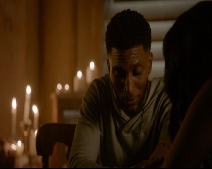 vampirediariesworld-dot-nl_TheOriginals5x02WrongTurnOnBourbon04222.jpg