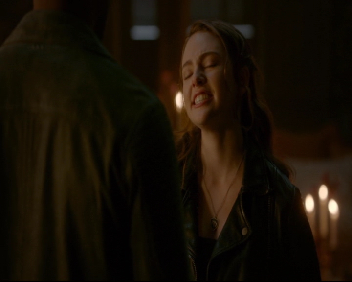 vampirediariesworld-dot-nl_TheOriginals5x02WrongTurnOnBourbon04285.jpg