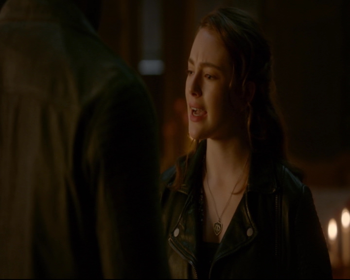 vampirediariesworld-dot-nl_TheOriginals5x02WrongTurnOnBourbon04304.jpg